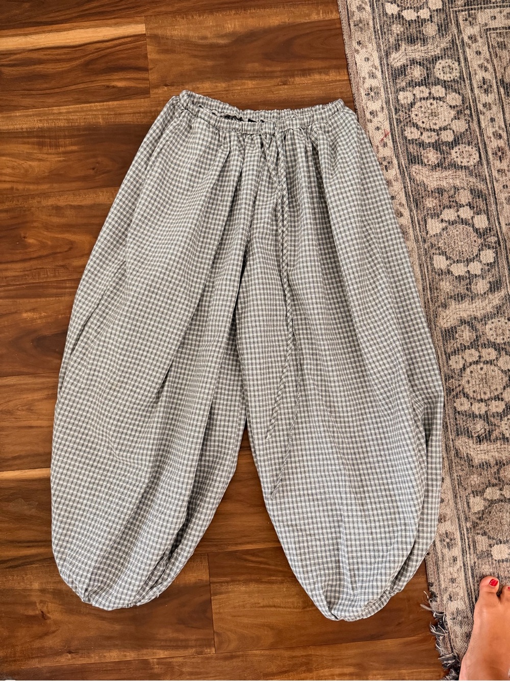 Light Gray Gingham Balloon Pants